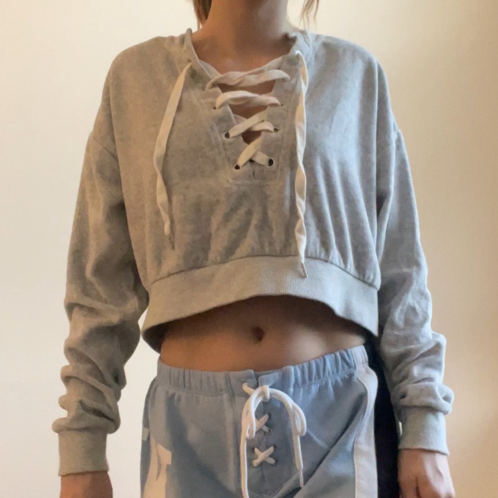 Crop Sweatshirt